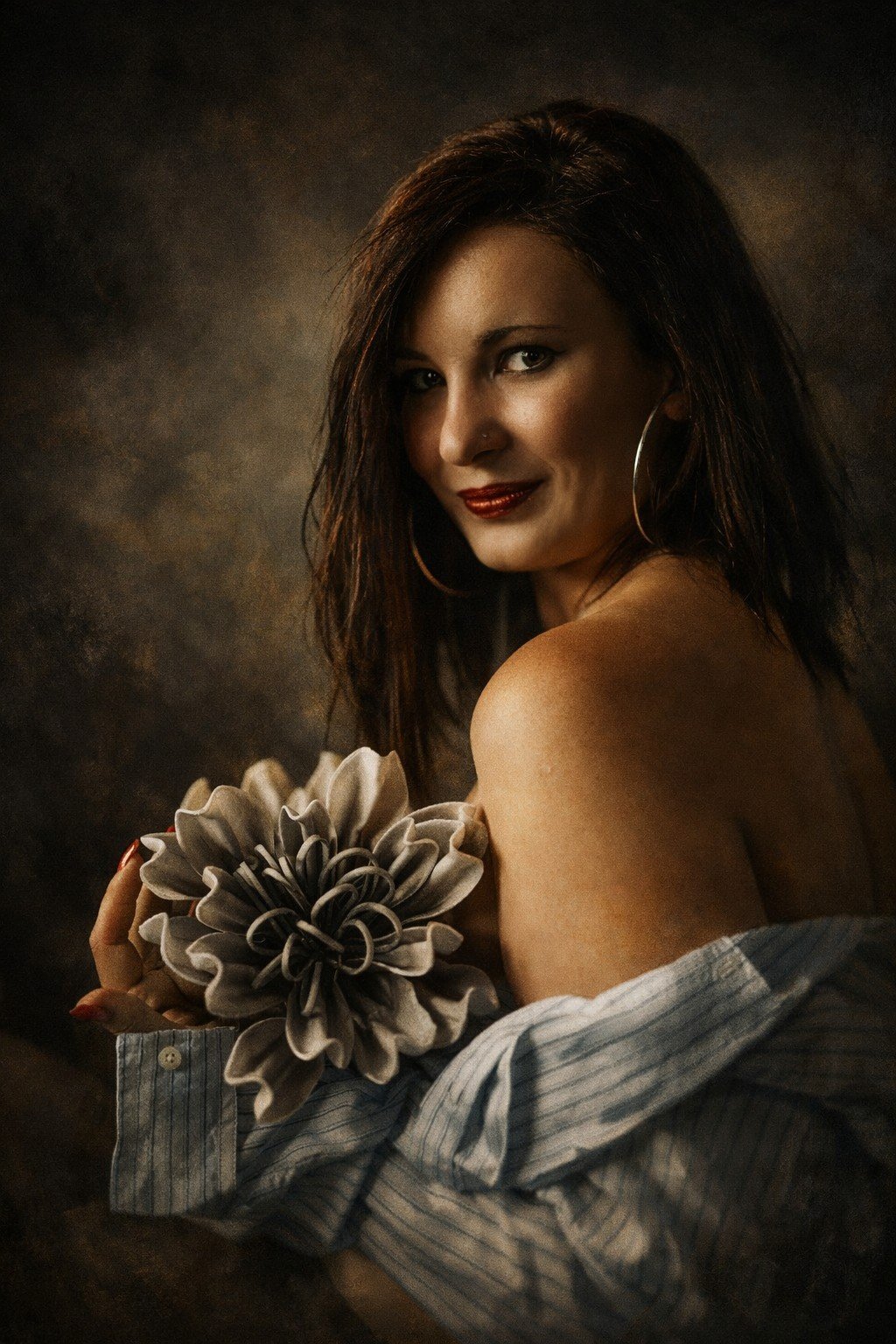 Portrait artistique de femme dans une lumière douce et intimiste